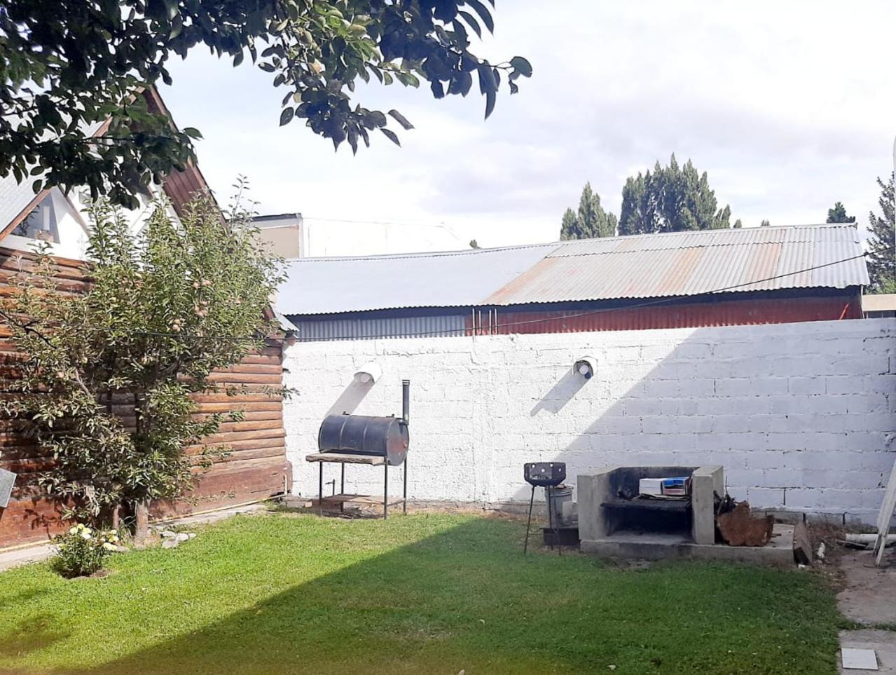 Matices Hostel Centro El Calafate Zewnętrze zdjęcie